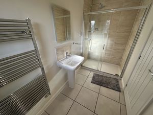 Photo 21- click for photo gallery